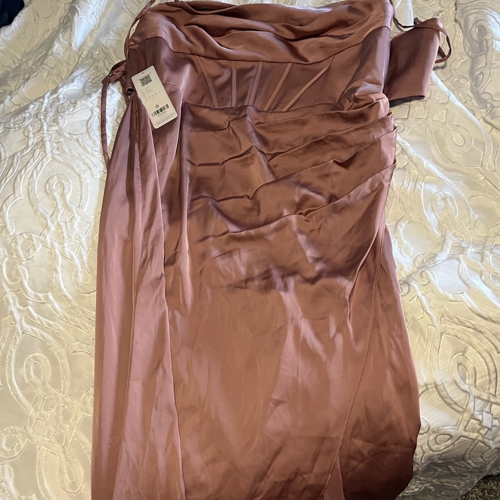 Azazie Brookelle Backless Dusty Rose Gown size 18 stretch satin - Picture 4 of 4